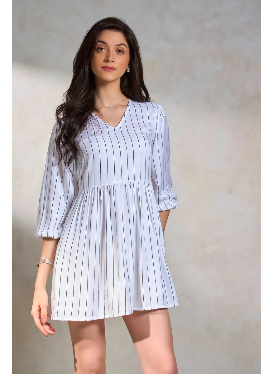 Virgio Virgio Vertical Striped Puff Sleeves V-Neck A-Line Dress