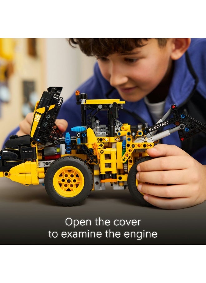 LEGO Technic Volvo L120 Electric Wheel Loader 42209 (973) Pieces  - Image 5