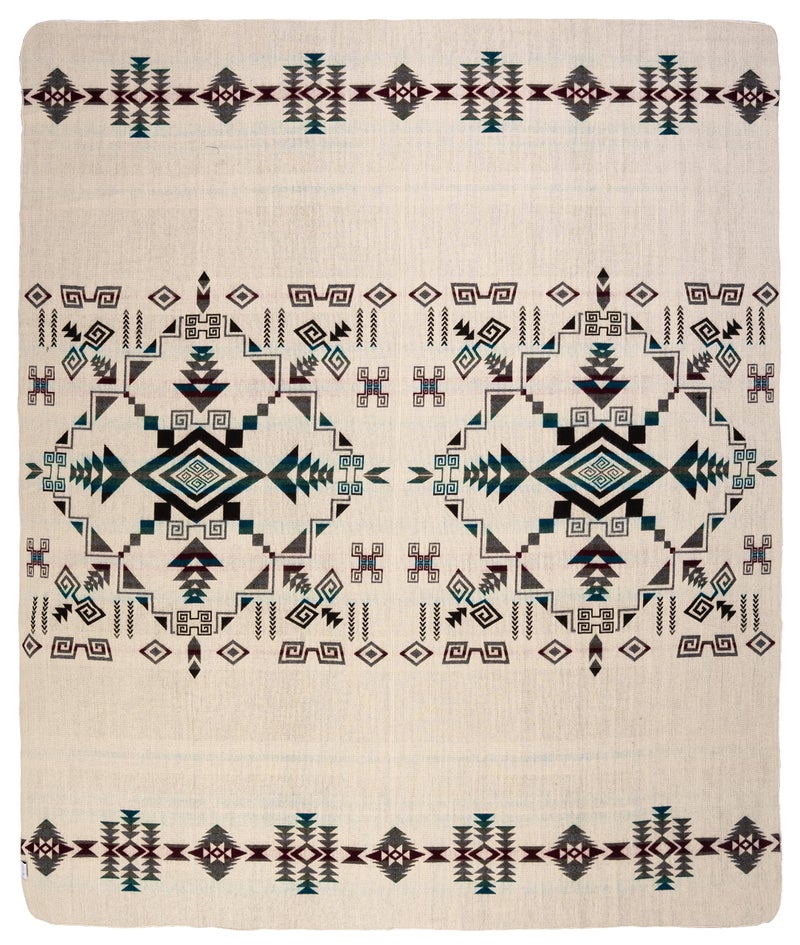 QISU Wool Blanket Throw | Large, Beautiful, Warm, Handmade in Ecuador by Local Artisans |94″ x 78″|Ultra-Soft, Hypoallergenic & Breathable | Non-Itchy or Scratchy Fabric (Jacamars Green) - Image 3