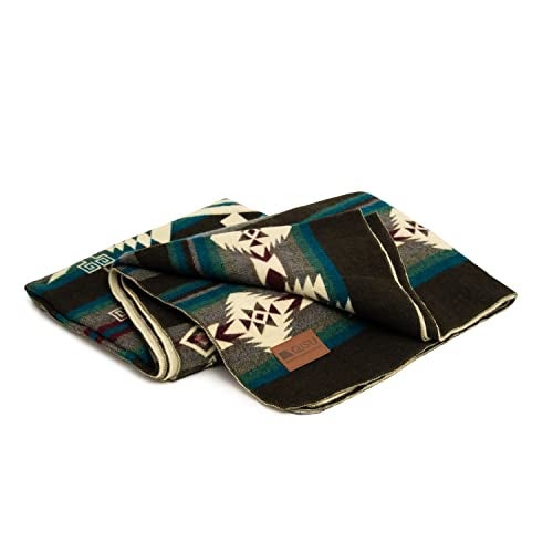 QISU Wool Blanket Throw | Large, Beautiful, Warm, Handmade in Ecuador by Local Artisans |94″ x 78″|Ultra-Soft, Hypoallergenic & Breathable | Non-Itchy or Scratchy Fabric (Jacamars Green) - Image 4