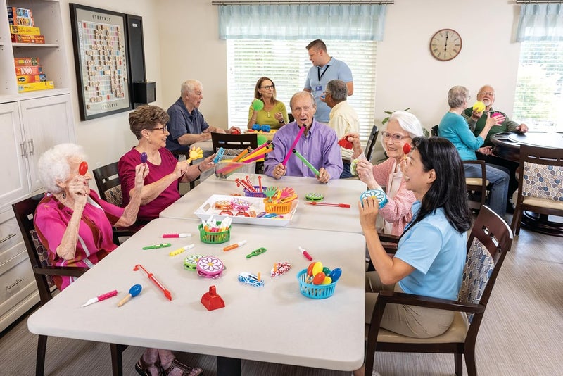 Fun Express Bulk Metal Noise Makers and Clackers - 50 Assorted Sizes, Shapes, and Bright Colors for New Year's and Sporting Events - Image 5