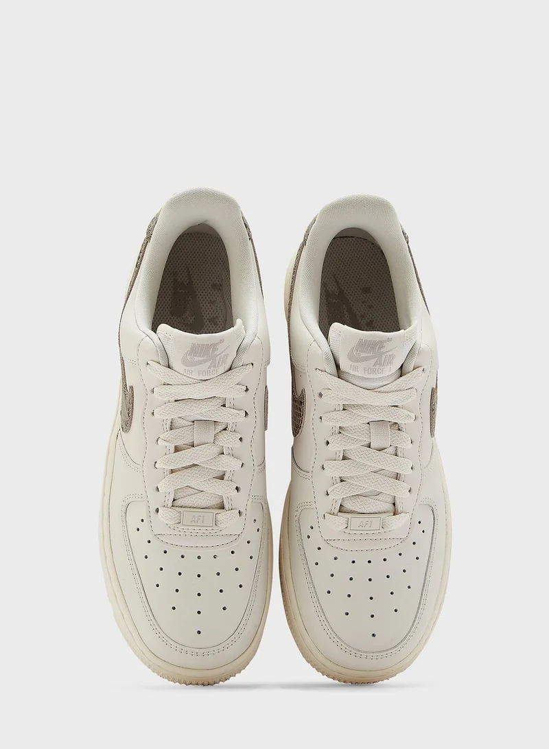 Nike Air Force 1 '07 Rec