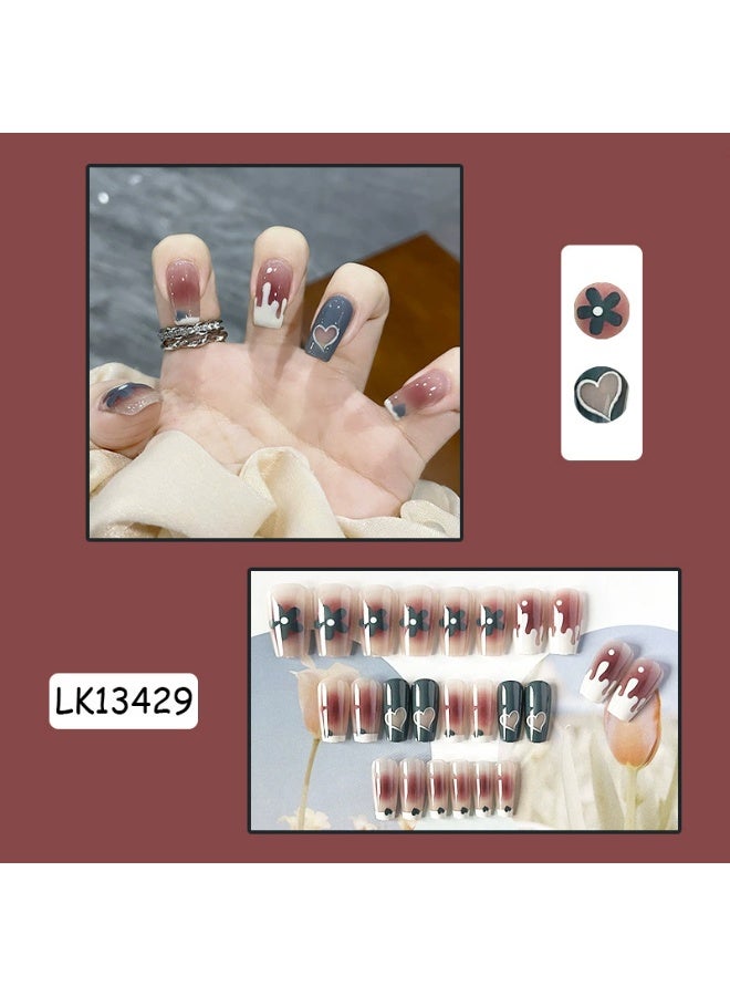 Goolsky Playful Love Heart Floral Hollow Press-on Nails for Cute Daily & Casual Date Looks - Image 1