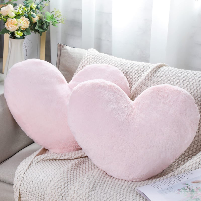 Unittype Unittype Valentines Heart Throw Pillow 2 Pieces 20 x 15.7 Inch Faux Bunny Fur Decorative Pillow Heart Shaped Fluffy Pillows Soft Cute Pillows for Bedroom Aesthetic with Insert for Women Girl(Pink) 