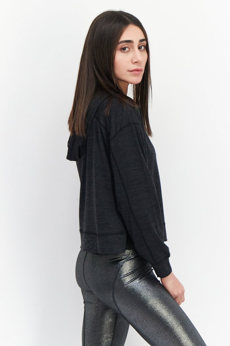 rvca Women Sportswear Fit Long Sleeve Running  Sweatshirt, Black - Image 2