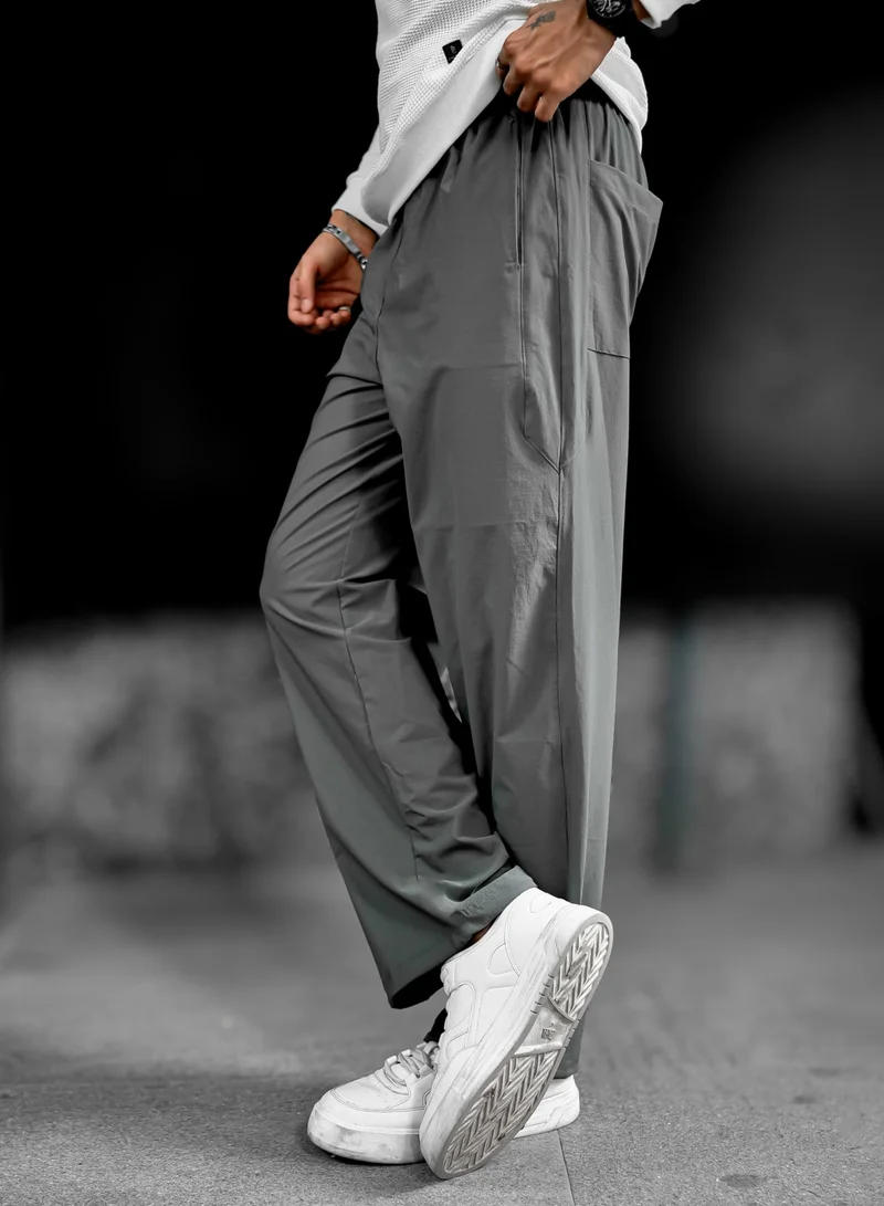 Maniac Maniac Mens Solid Grey Nylon Terry fabric Parallel fit Trackpant