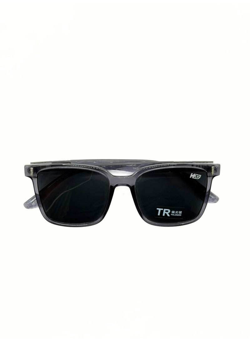 H20 sunglasses deliver premium polarized clarity and UV400 protection, crafted for those who demand style, comfort, and superior sun defense in every moment. - Image 4