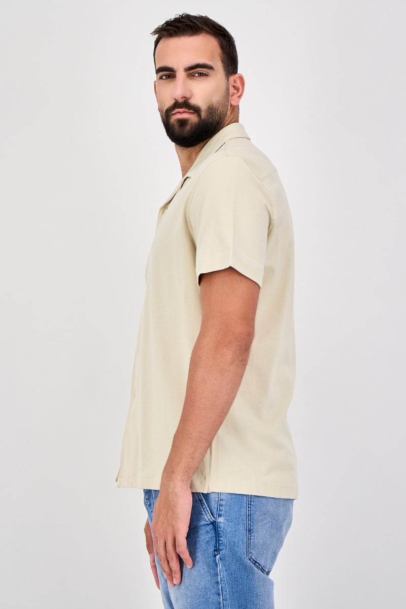 Celio Men Regular Fit Plain Short Sleeve Casual Shirt, Beige - Image 2