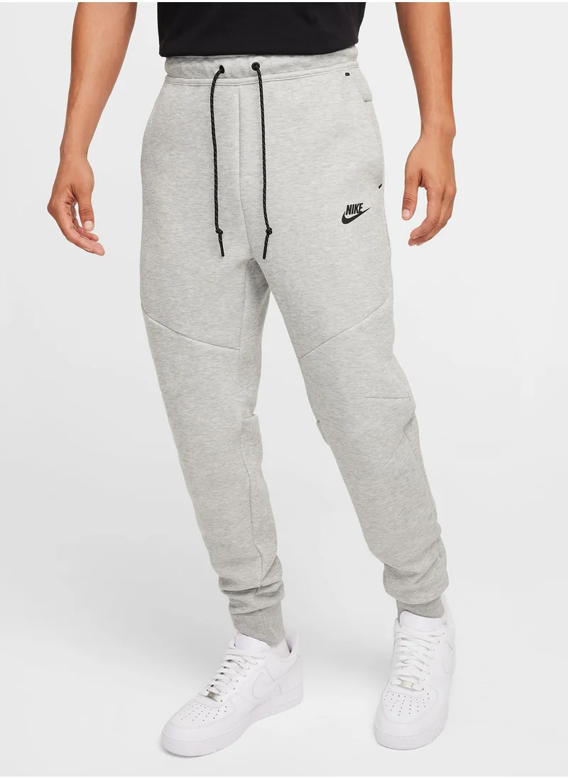 نايكي Tech Fleece Joggers