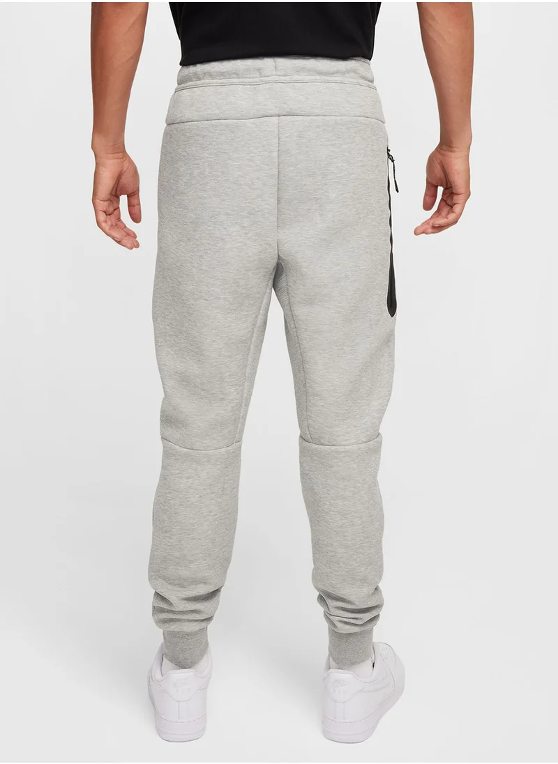 نايكي Tech Fleece Joggers