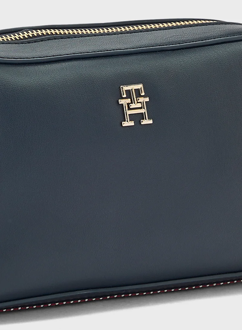 تومي هيلفيغر Logo Detail Top Handle Flap Over Crossbody