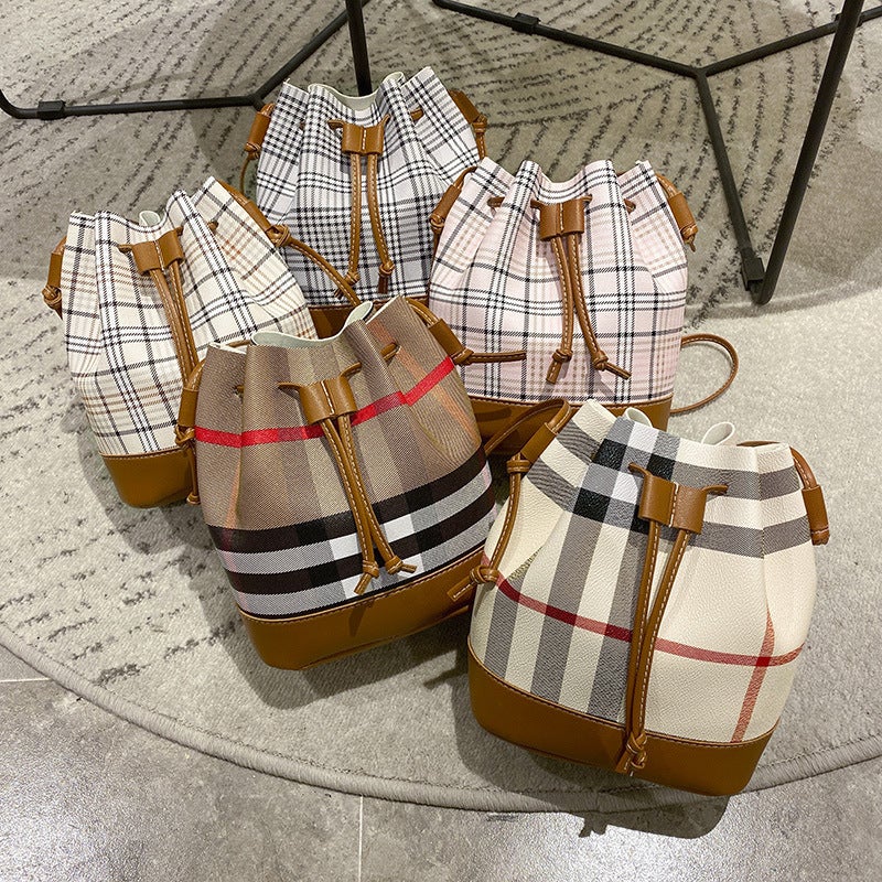Contrast Color Bucket Bag 2023 Korean Version Of The New Simple Women'S Bag Shoulder Messenger Bag Plat Bag Casual Small Bag - Image 2