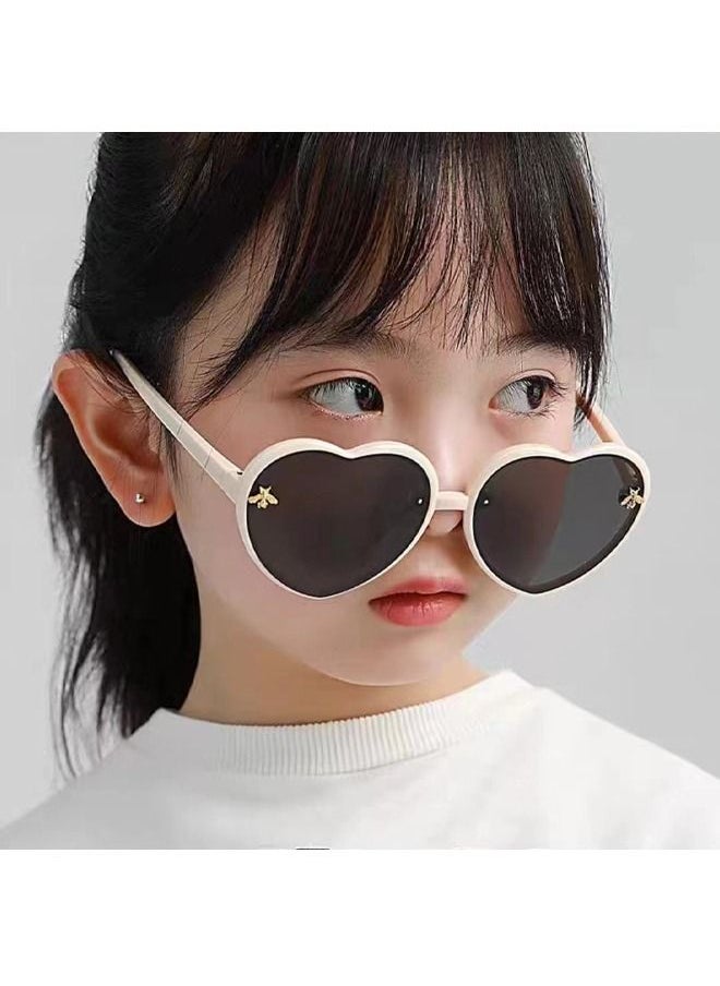 Generic - Heart Shaped Children's Sunglasses, Gradient Lenses, Jelly Frame, Boys And Girls' Sunglasses, 2-10 Years Old UV400 Protective Bee Frame, Children's UV Resistant Sunglasses - Image 1