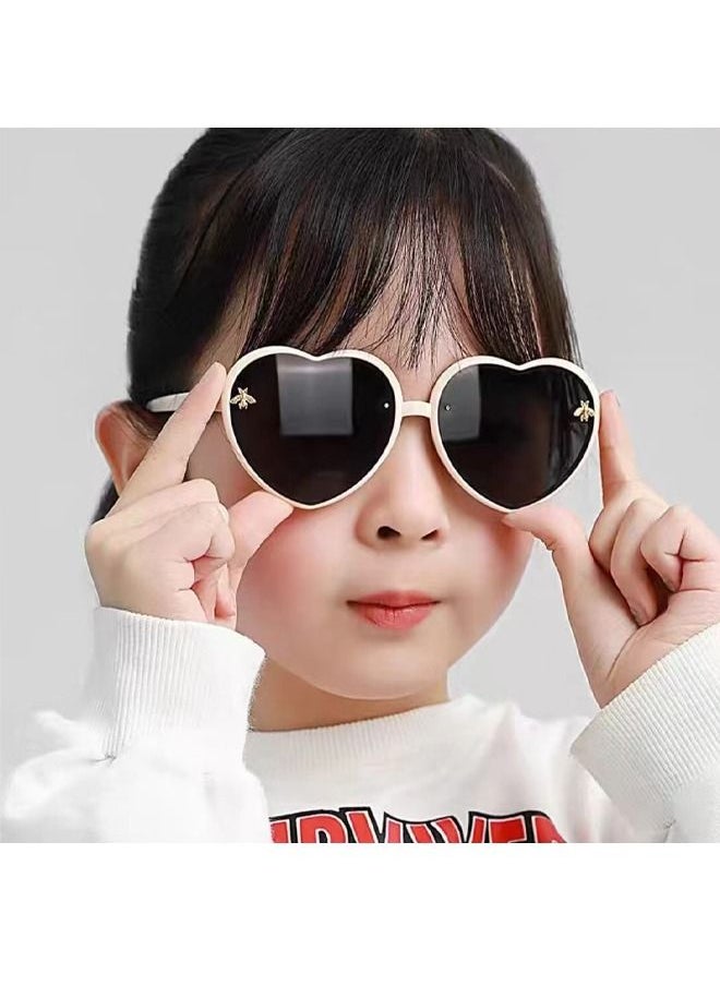 Generic - Heart Shaped Children's Sunglasses, Gradient Lenses, Jelly Frame, Boys And Girls' Sunglasses, 2-10 Years Old UV400 Protective Bee Frame, Children's UV Resistant Sunglasses - Image 1