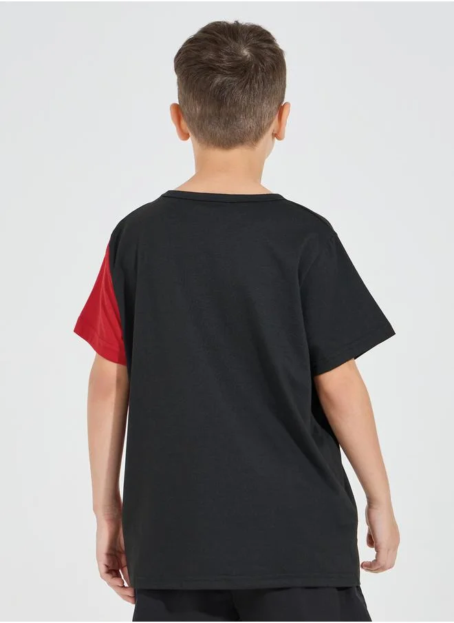 Styli Color Block Round Neck T-Shirt