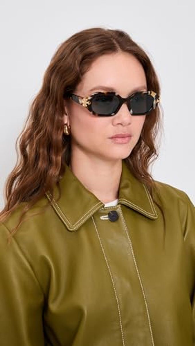 Tory Burch Women'S Eleanor Irregular Sunglasses, Dark Wavy Tortoise, One Size - Image 3