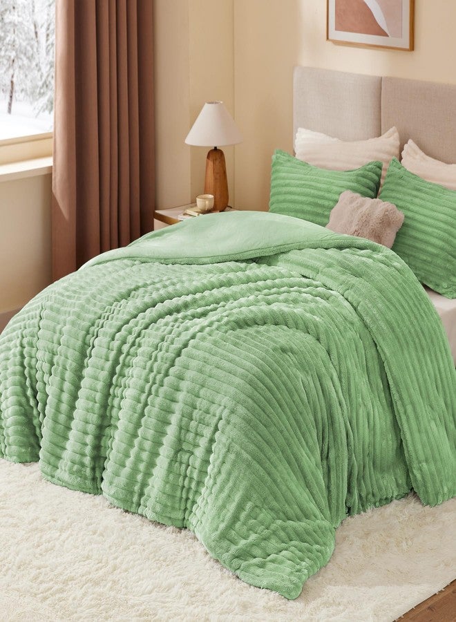 BEDELITE Fleece Full Comforter Set -Super Soft & Warm Fluffy Green Bedding, Luxury Fuzzy Heavy Bed Set for Winter with 2 Pillow Cases - Image 2