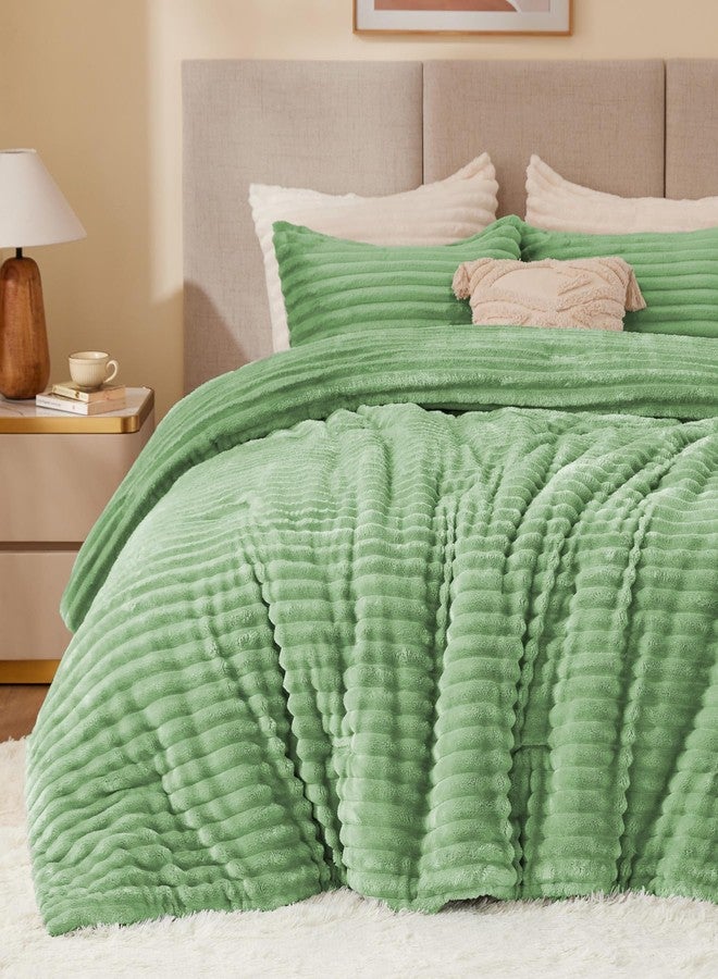 BEDELITE Fleece Full Comforter Set -Super Soft & Warm Fluffy Green Bedding, Luxury Fuzzy Heavy Bed Set for Winter with 2 Pillow Cases - Image 1