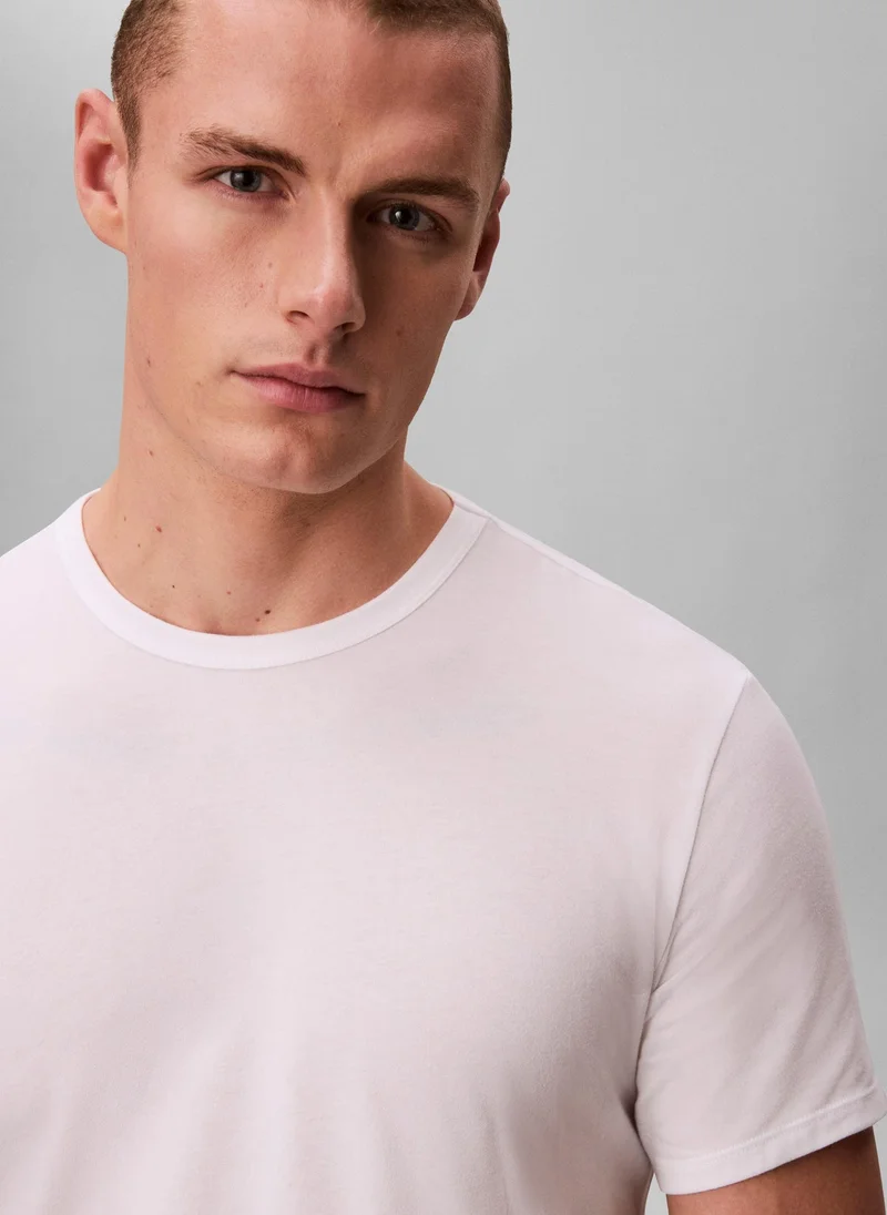 Calvin Klein  3 Pack Slim T-Shirts - Cotton Stretch Blend for Men | Best Price UAE