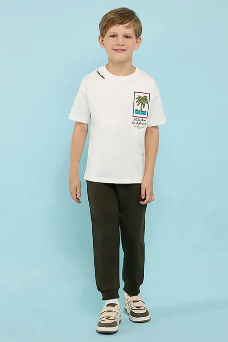 أر أند بي Printed T-Shirt with Crew Neck and Short Sleeves