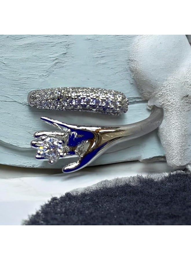 A women's ring in 925 Swiss silver plated with white gold, named "Gift of Life," is back in our store as part of the "Queen Victoria" collection. Queen of Rare and Fat Collectibles. - Image 3