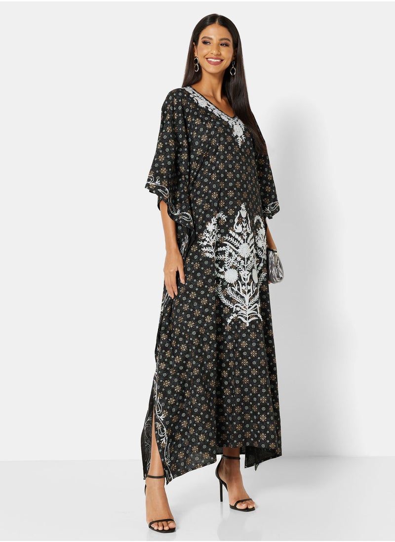 ARABIAN CLOSET - EMBROIDERED KAFTAN - Image 1