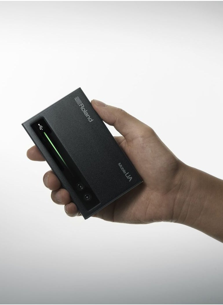 Roland Roland UA USB PCM and DSD DAC and Headphone Amp  - Image 3