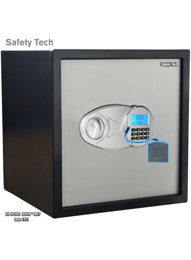 Safety Tech Digital safe with a very powerful alarm and triple lock from Safety Tech - 2 internal shelves - emergency key - 5 ring and key holders integrated into the safe's interior. Dimensions: 40 x 38 x 38 cm. Black/Gray. - Image 3