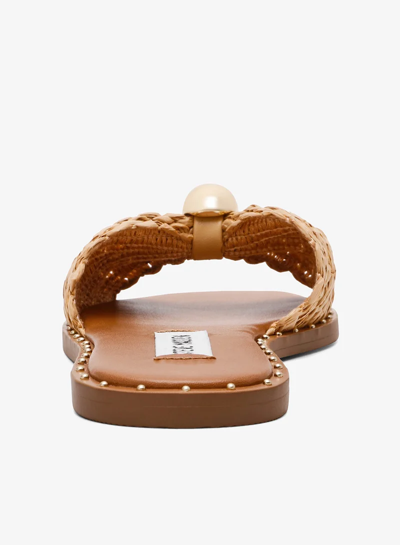 ستيف مادن صنادل مسطحة بفيونكة