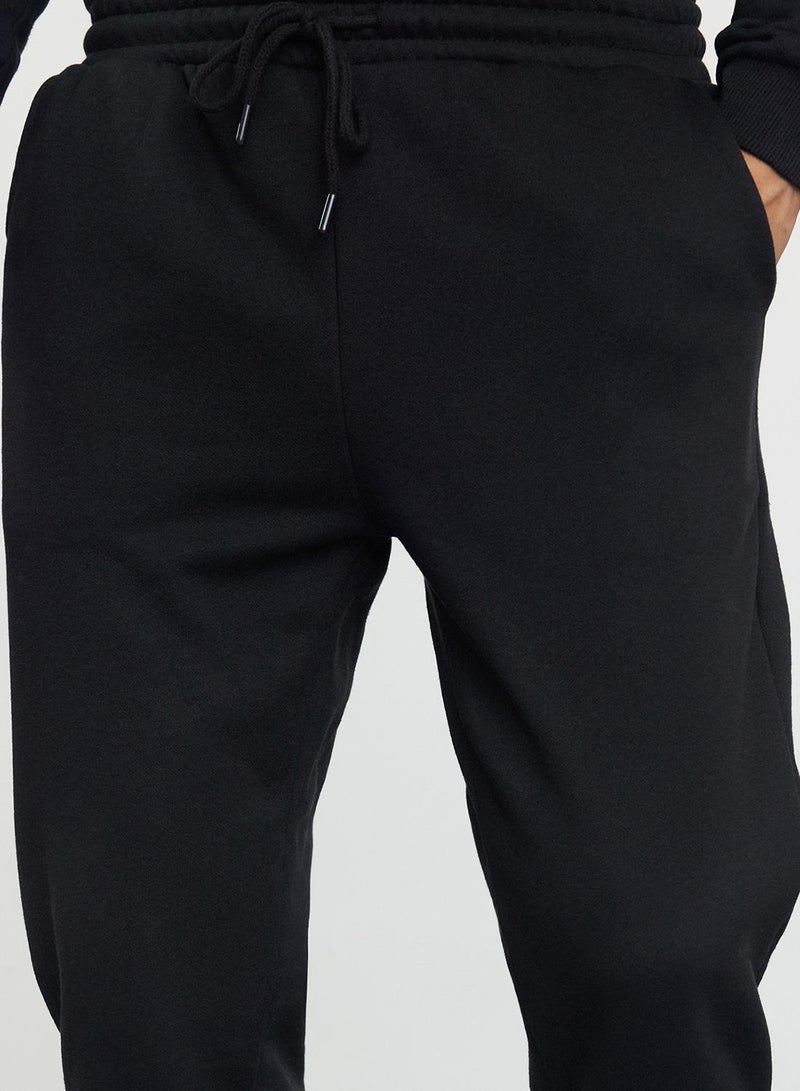 trendyol Black Regular/Normal Cut Fleece/Lined Warm Sweatpants - Image 4