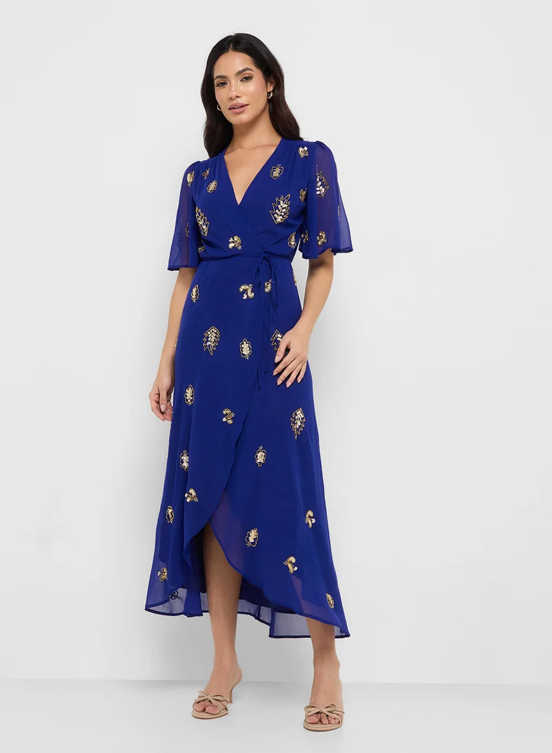 Hope & Ivy Embroidered Chiffon Dress