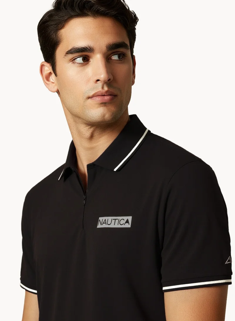 نوتيكا تيشيرت بولو قطن بريميوم بشعار مطبوع بقصة عادية