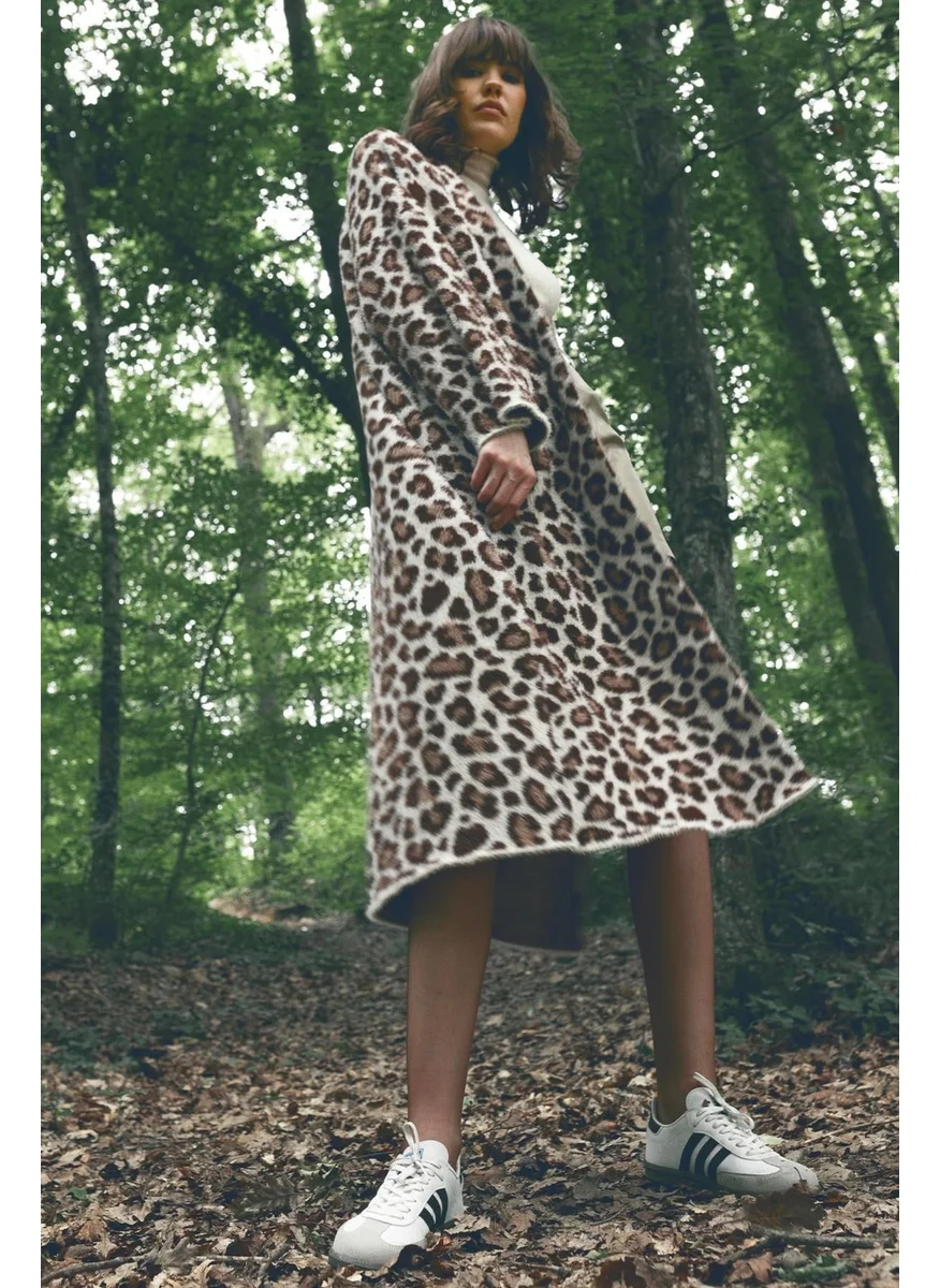 Tena Women's Stone Leopard Patterned Long Cardigan