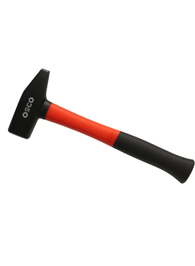 OSCO-TOOLS Heavy steel hammer 1000g with an ultra-durable forged head and rubber-coated handle for a secure, non-slip grip. Designed for maximum power and control, perfect for heavy forging, demolition, carpentry, and demanding repair works. - Image 1