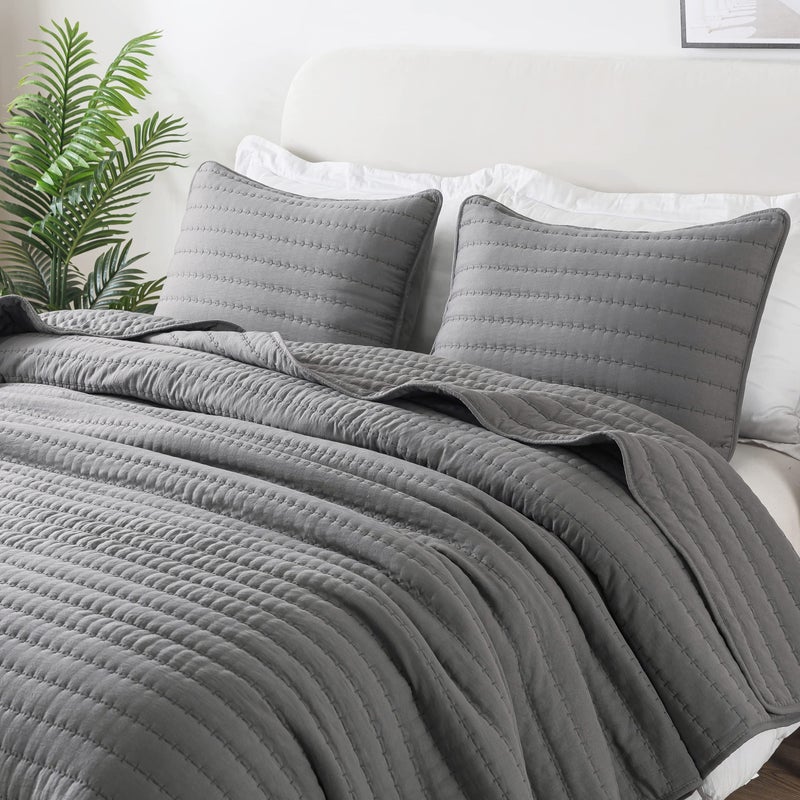 ROARINGWILD Dark Grey Twin Size Quilt Bedding Sets with Pillow Shams Lightweight Soft Bedspread Coverlet Quilted Blanket Thin Comforter Bed Cover for All Season 2 Pieces 68x90 inches