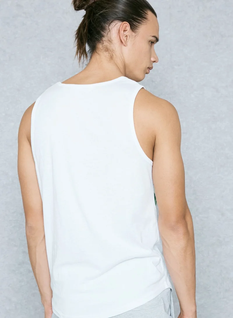 !Solid Isak T-Shirt