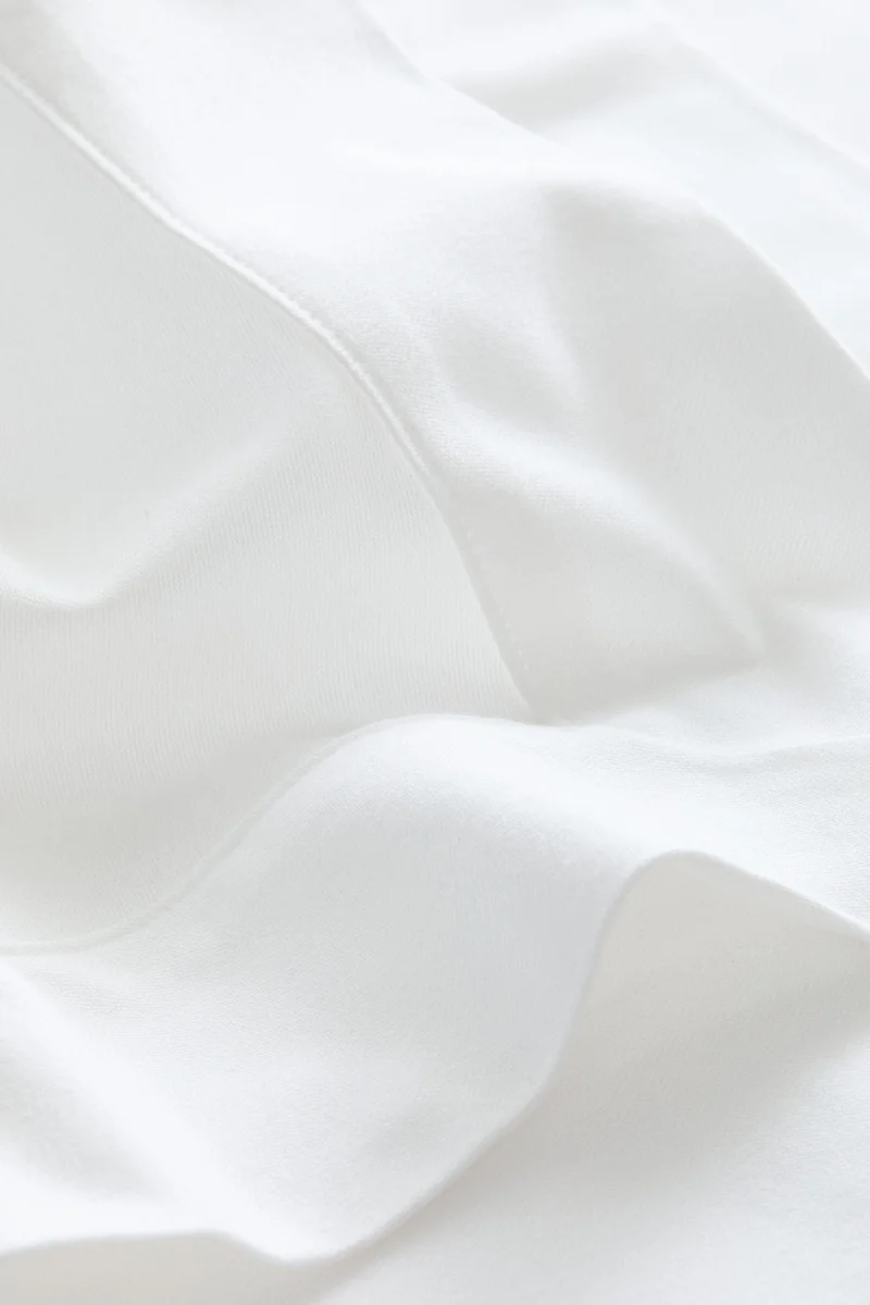 اتش اند ام مفرش مائدة من قماش داماسك