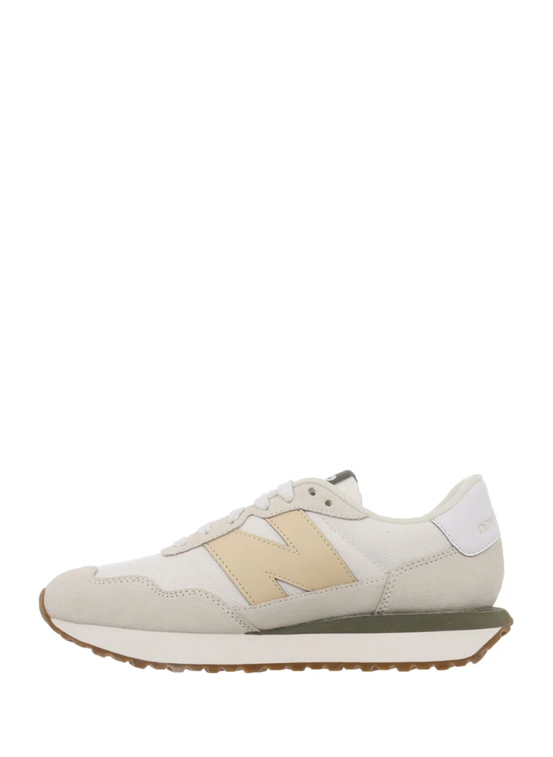New Balance 237 Sneakers