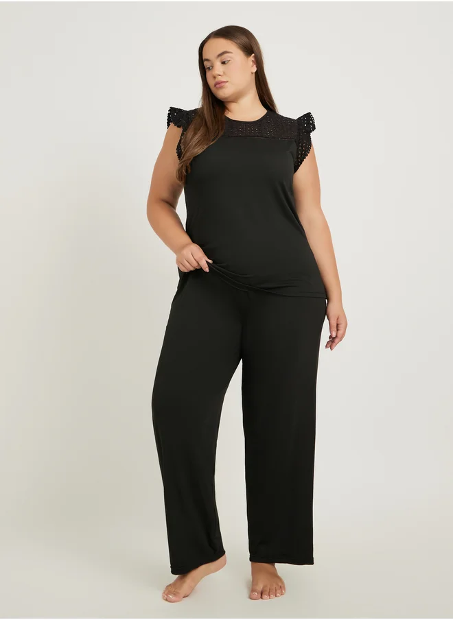 ستايلي Plus Size Schiffli Yoke Flat Pompom Detail Top and Pyjama Set