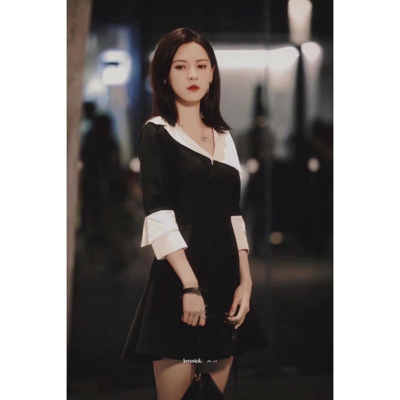 Women's V-Neck Long Sleeve A-Line Mini Dress in Black and White for Spring - Image 4