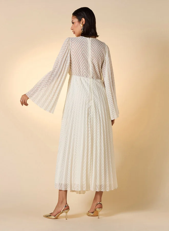 2Xtremz 2Xtremz Pleated Midi Dress with Flared Sleeves