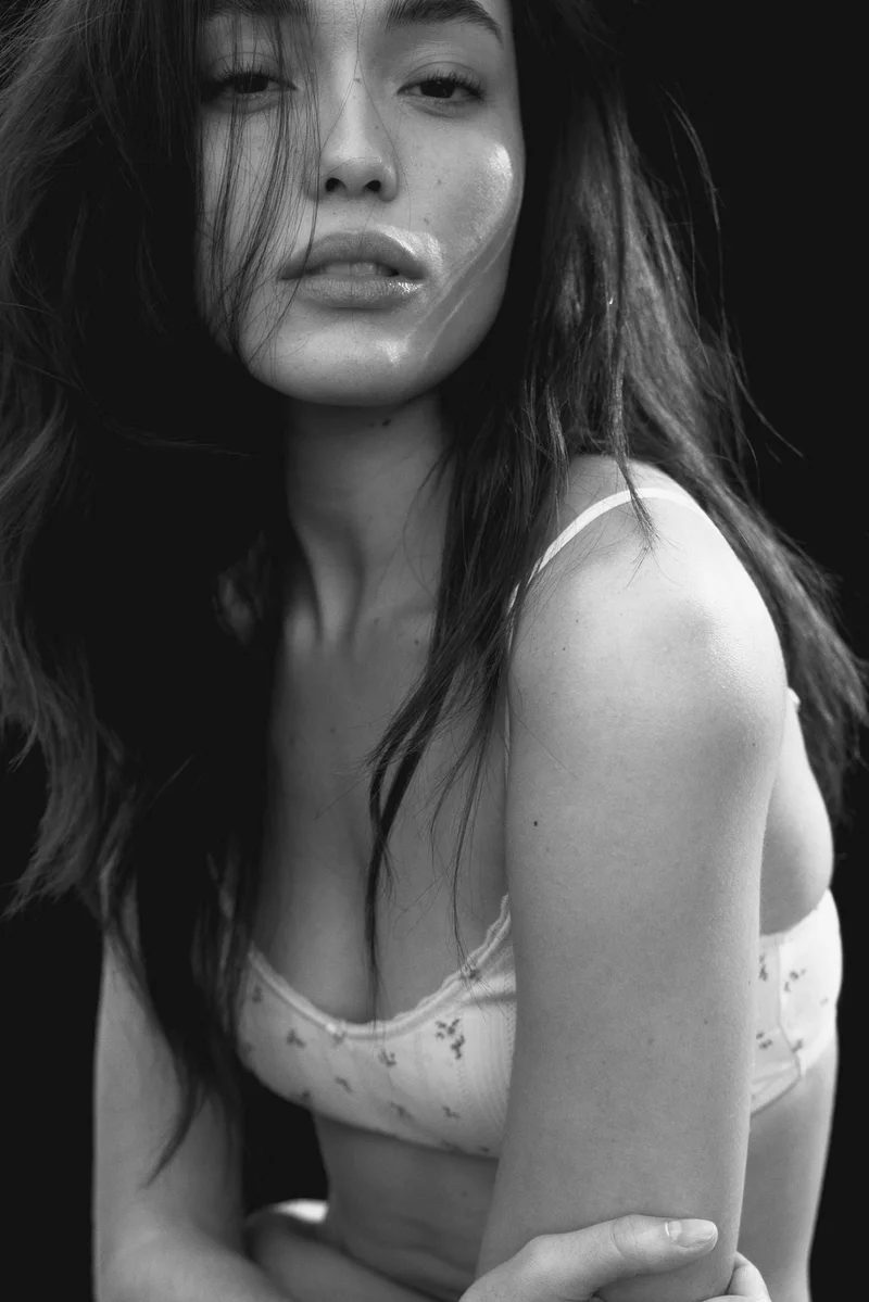 اتش اند ام حمالة صدر مبطنة من خامة بثقوب