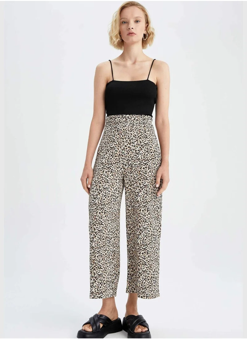 DeFacto Patterned Wide Leg Trousers