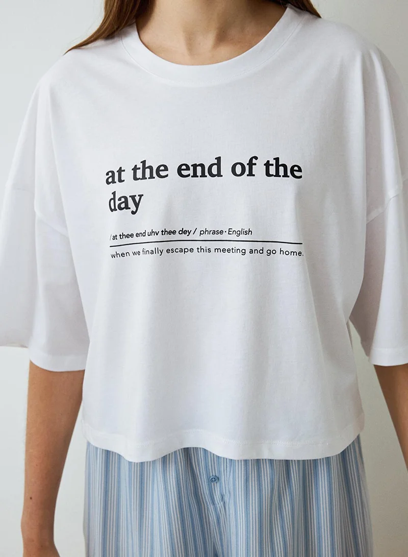 Penti Lilah Crew Neck Typographic Crop T-Shirt