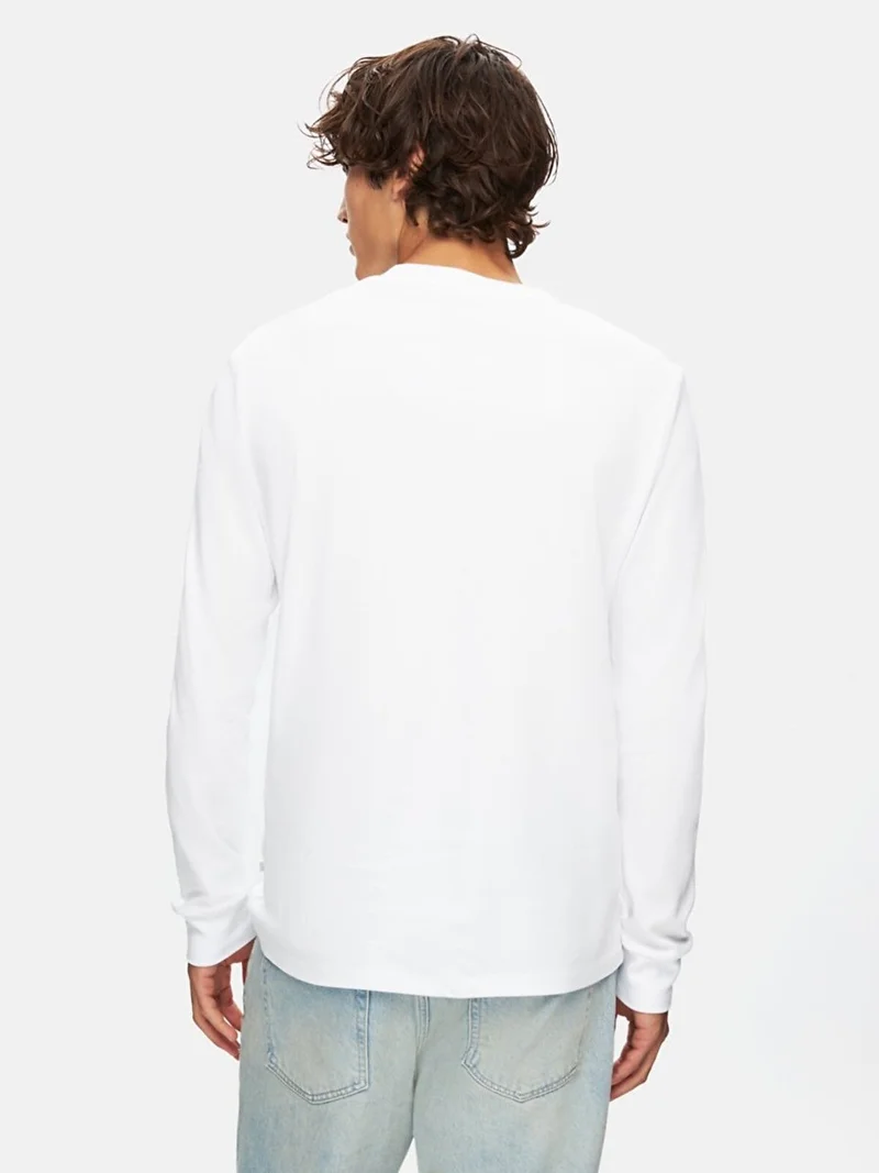 ال تي بي White Sweatshirt
