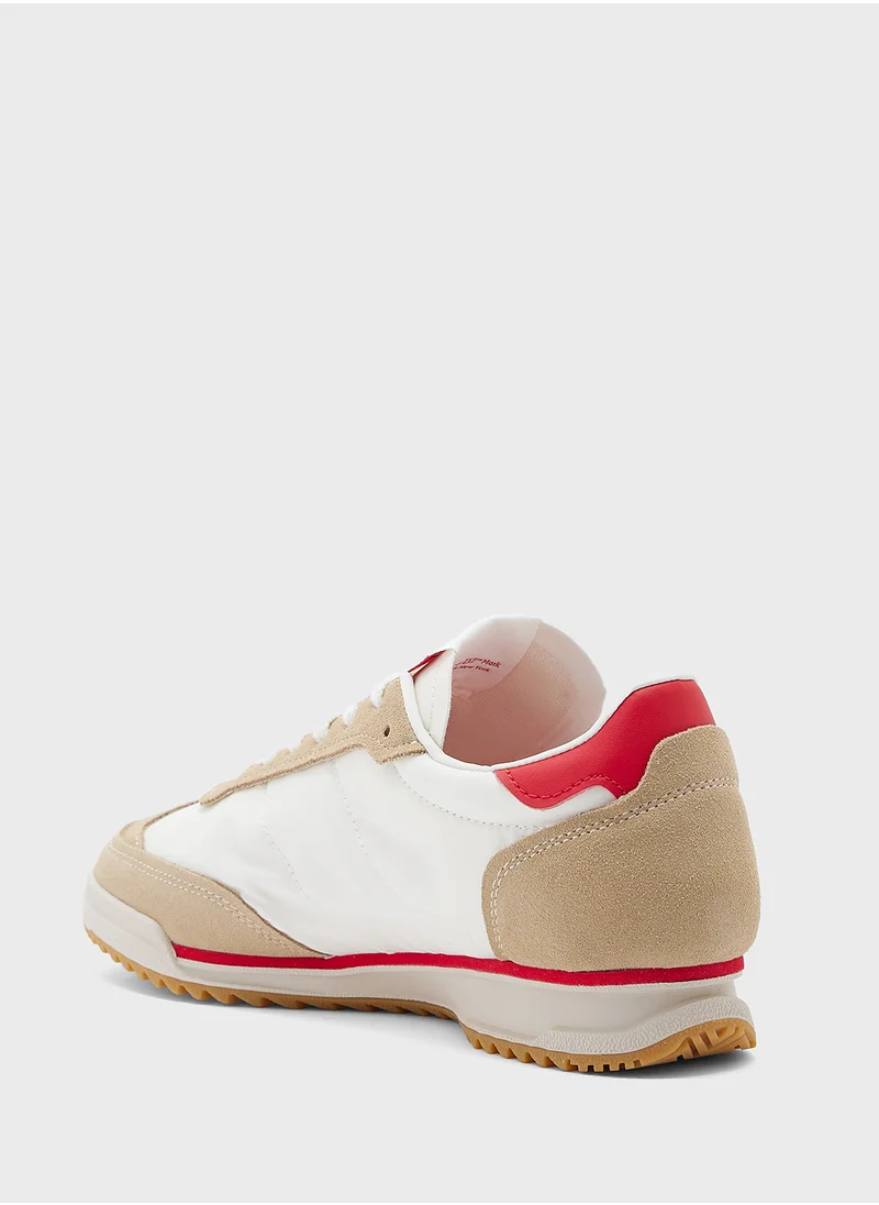 TOMMY JEANS Retro Low Top Sneakers