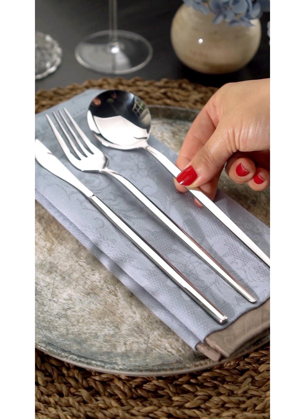 Onon Mokka 16 Piece Cutlery Set 18/0  - Image 3