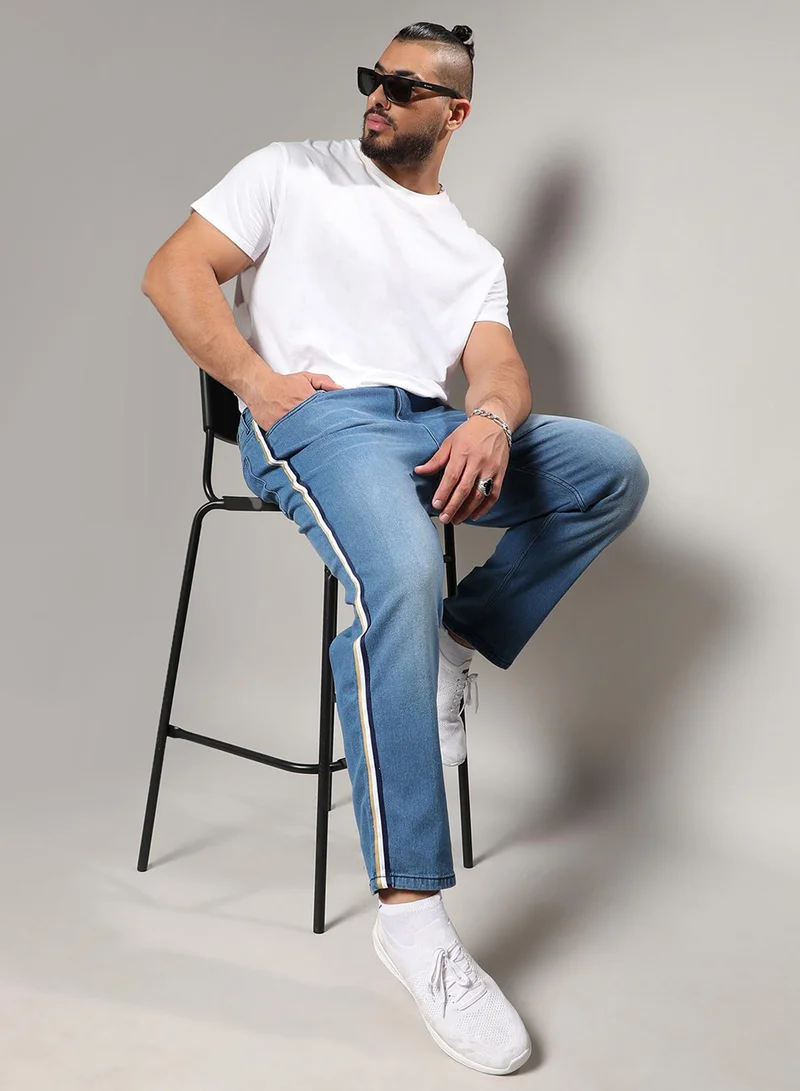 Instafab Plus Campus Sutra Men's Blue Contrast Side-Striped Denim Jeans For Casual Wear | Medium-Wash | 5 Pockets | Button Closure | Cotton Denim Jeans Crafted With Comfort Fit For Everyday Wear
