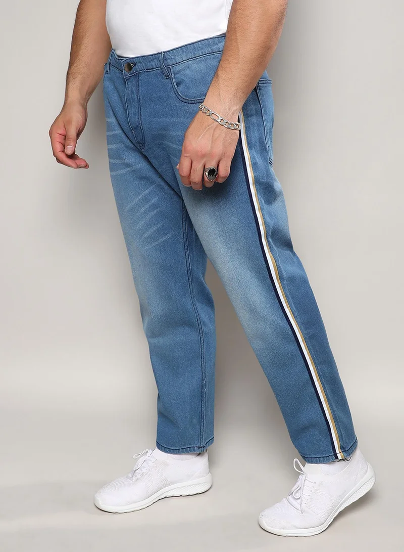 Instafab Plus Campus Sutra Men's Blue Contrast Side-Striped Denim Jeans For Casual Wear | Medium-Wash | 5 Pockets | Button Closure | Cotton Denim Jeans Crafted With Comfort Fit For Everyday Wear