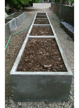 Alkarty leaf mould compost for plants 19kg  - Image 2